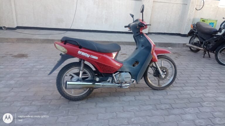 Recuperan en Sarmiento una motocicleta robada en 2024